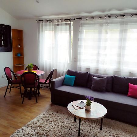 Appartement Ideal Visite De Paris إيفري سور سين المظهر الخارجي الصورة
