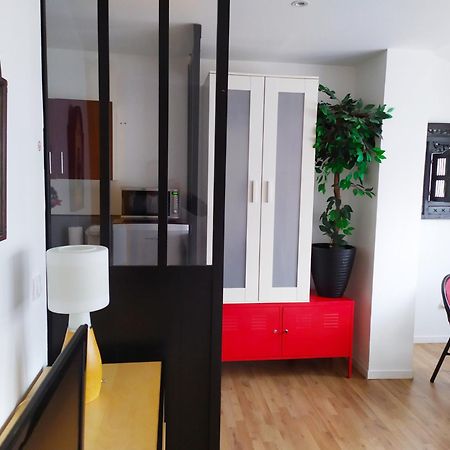 Appartement Ideal Visite De Paris إيفري سور سين المظهر الخارجي الصورة
