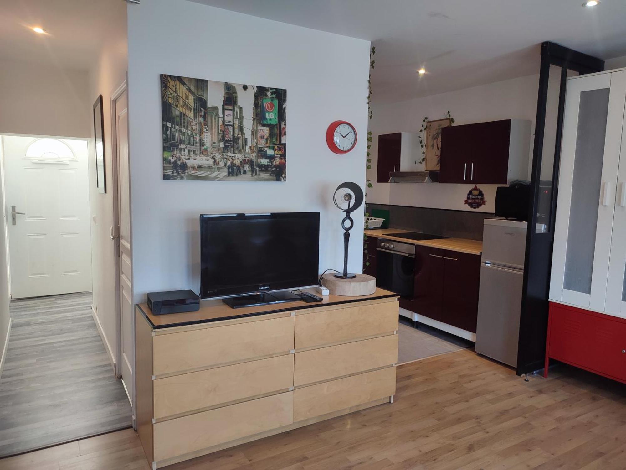 Appartement Ideal Visite De Paris إيفري سور سين المظهر الخارجي الصورة
